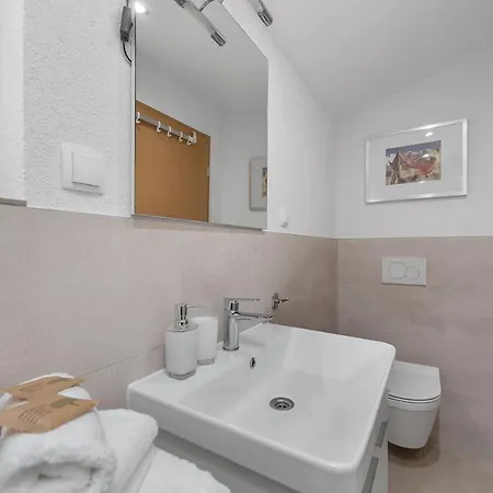 Summer House Apartment Pula