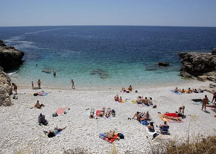 Summer House * Πούλα