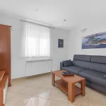 Διαμέρισμα Summer House *