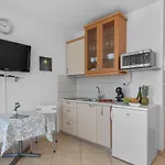 Summer House Pula