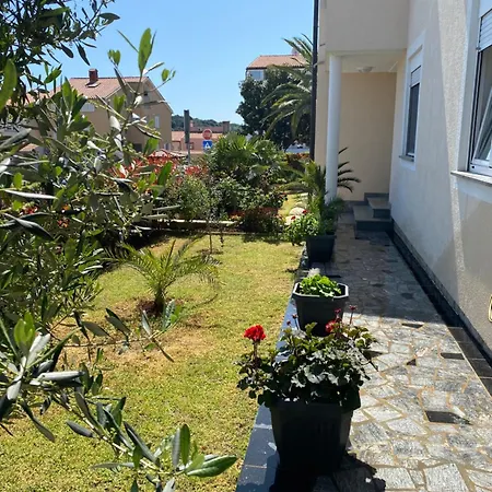 Summer House Daire *